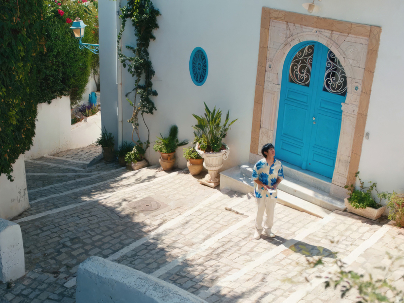 FASHION PRODUCTION & LOCATIONS
